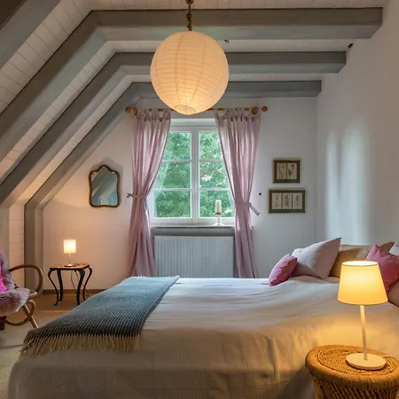 Reetdachhaus Direkt Am Wasser Casa vacanze *