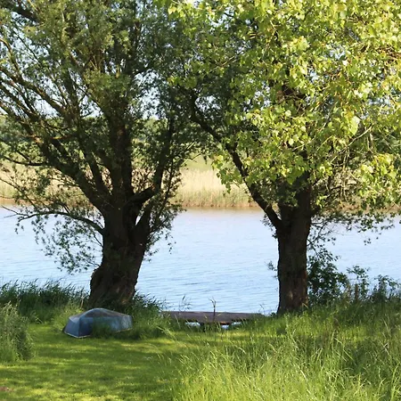 Reetdachhaus Direkt Am Wasser Casa vacanze